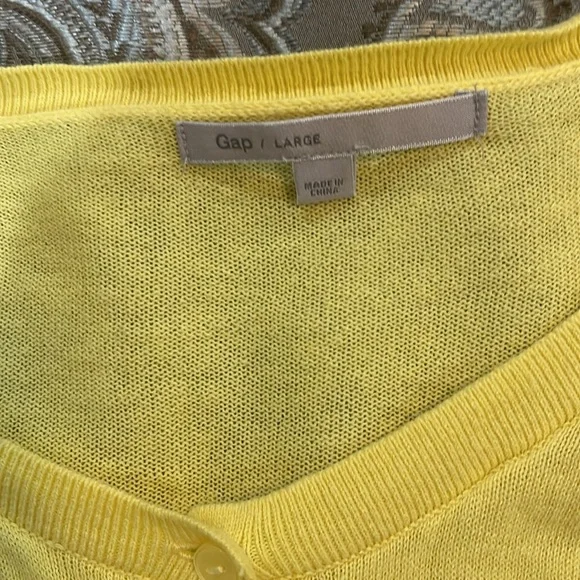 Gap, yellow, 3/4 sleeve cardigan - Picture 2 of 5
